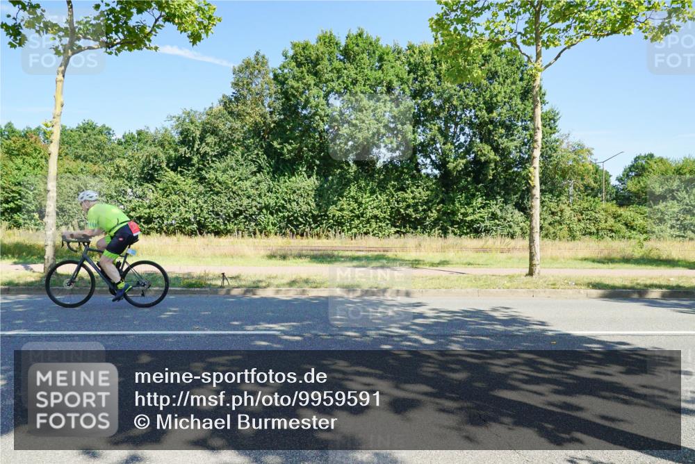 09.08.2026 - GEWOBA Citytriathlon Bremen Michael Burmester http://msf.ph/oto/9959591 09.08.2026 12:26:09 Radfahren 543, 635, 643, 700, 740, 927, 941, 957, 989, 997 meine-sportfotos.de