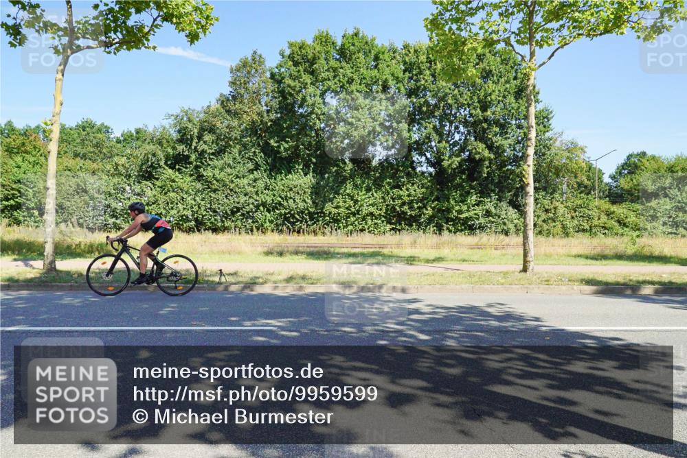09.08.2026 - GEWOBA Citytriathlon Bremen Michael Burmester http://msf.ph/oto/9959599 09.08.2026 12:26:22 Radfahren 621, 674, 740, 766, 842, 908, 985, 997, 1127 meine-sportfotos.de