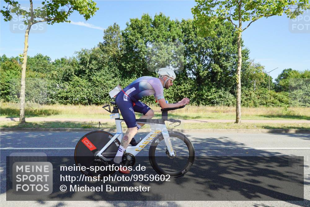 09.08.2026 - GEWOBA Citytriathlon Bremen Michael Burmester http://msf.ph/oto/9959602 09.08.2026 12:26:31 Radfahren 621, 674, 766, 767, 842, 985, 1014, 1127, 1131 meine-sportfotos.de