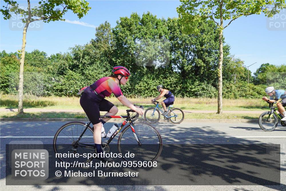 09.08.2026 - GEWOBA Citytriathlon Bremen Michael Burmester http://msf.ph/oto/9959608 09.08.2026 12:26:40 Radfahren 629, 654, 767, 830, 922, 985, 1014, 1131, 1153 meine-sportfotos.de