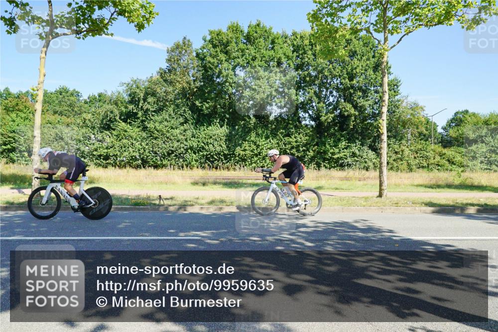 09.08.2026 - GEWOBA Citytriathlon Bremen Michael Burmester http://msf.ph/oto/9959635 09.08.2026 12:27:24 Radfahren 587, 597, 630, 669, 712, 732, 881, 962 meine-sportfotos.de