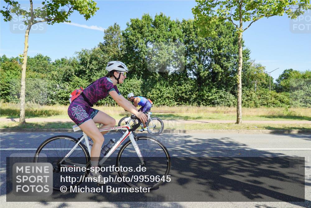 09.08.2026 - GEWOBA Citytriathlon Bremen Michael Burmester http://msf.ph/oto/9959645 09.08.2026 12:27:34 Radfahren 587, 597, 630, 669, 712, 714, 729, 732, 801, 854, 881, 904 meine-sportfotos.de