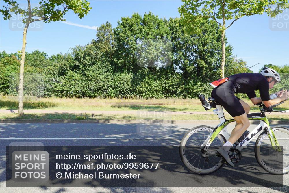 09.08.2026 - GEWOBA Citytriathlon Bremen Michael Burmester http://msf.ph/oto/9959677 09.08.2026 12:28:20 Radfahren 549, 631, 661, 666, 676, 690, 862, 951, 1002, 1148 meine-sportfotos.de