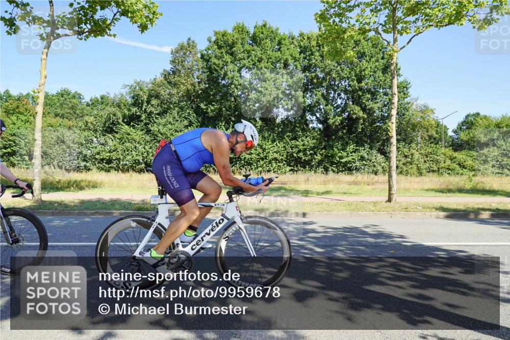 09.08.2026 - GEWOBA Citytriathlon Bremen Michael Burmester http://msf.ph/oto/9959678 09.08.2026 12:28:21 Radfahren 549, 631, 661, 666, 676, 690, 862, 951, 1002, 1148 meine-sportfotos.de