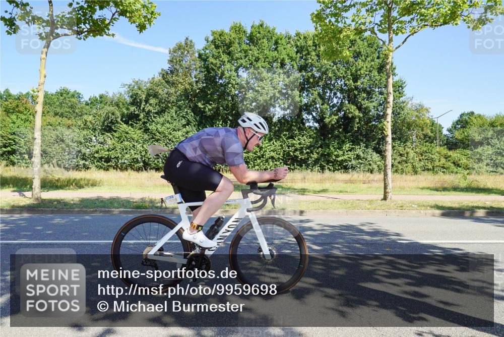 09.08.2026 - GEWOBA Citytriathlon Bremen Michael Burmester http://msf.ph/oto/9959698 09.08.2026 12:28:49 Radfahren 556, 619, 652, 658, 691, 703, 719, 764, 795, 843, 969 meine-sportfotos.de