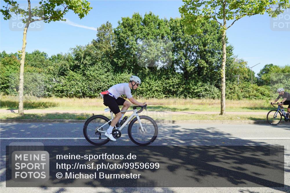 09.08.2026 - GEWOBA Citytriathlon Bremen Michael Burmester http://msf.ph/oto/9959699 09.08.2026 12:28:49 Radfahren 556, 619, 652, 658, 691, 703, 719, 764, 795, 843, 969 meine-sportfotos.de