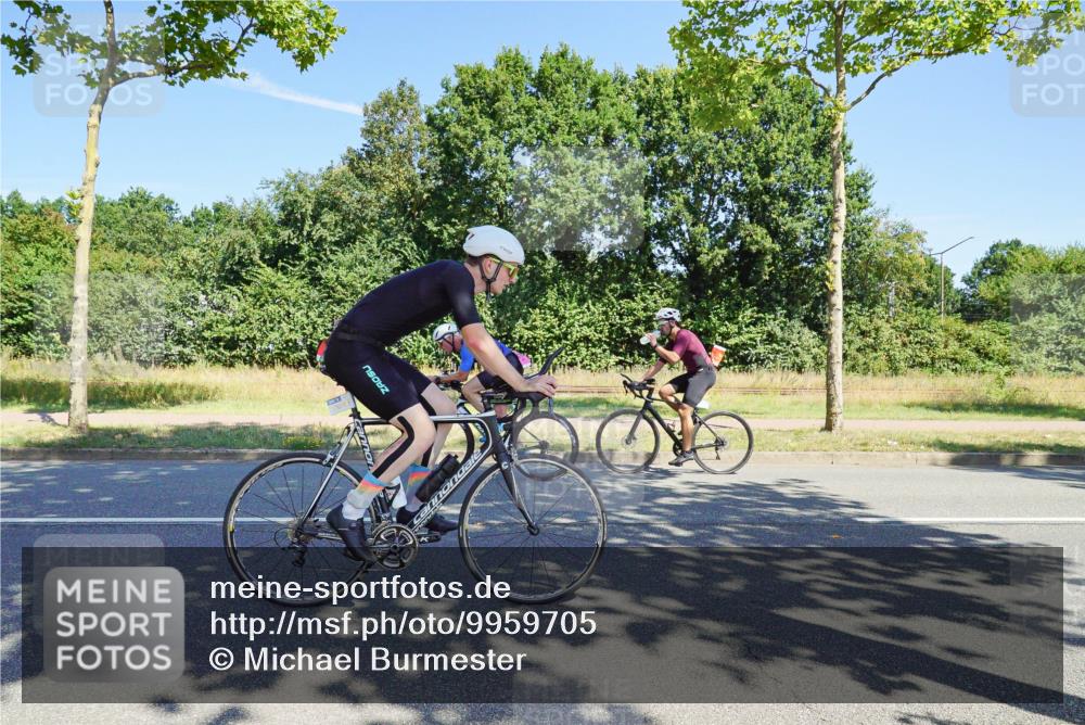 09.08.2026 - GEWOBA Citytriathlon Bremen Michael Burmester http://msf.ph/oto/9959705 09.08.2026 12:28:55 Radfahren 556, 563, 688, 691, 703, 764, 795, 843, 878, 969 meine-sportfotos.de