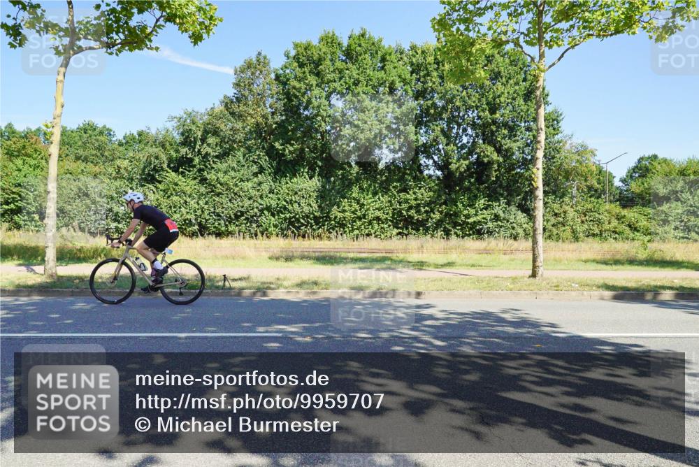 09.08.2026 - GEWOBA Citytriathlon Bremen Michael Burmester http://msf.ph/oto/9959707 09.08.2026 12:28:58 Radfahren 112, 540, 556, 563, 688, 691, 692, 703, 764, 843, 878, 969, 1141 meine-sportfotos.de