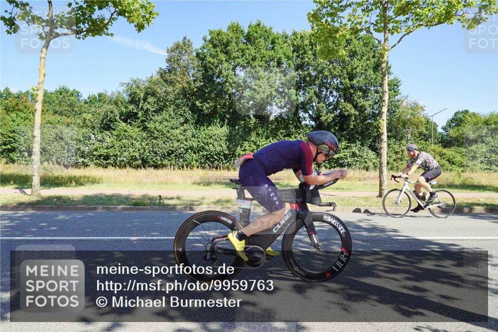 09.08.2026 - GEWOBA Citytriathlon Bremen Michael Burmester http://msf.ph/oto/9959763 09.08.2026 12:30:26 Radfahren 544, 591, 605, 677, 683, 746, 747, 959, 993, 1116, 1117, 1149 meine-sportfotos.de