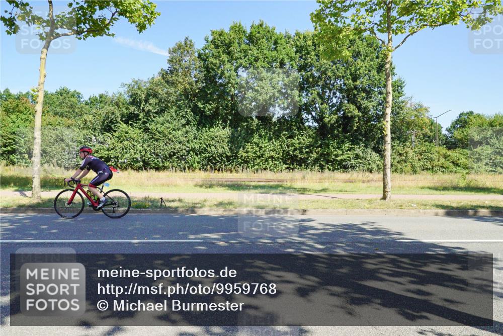 09.08.2026 - GEWOBA Citytriathlon Bremen Michael Burmester http://msf.ph/oto/9959768 09.08.2026 12:30:30 Radfahren 544, 605, 683, 746, 794, 959, 993, 1116, 1117, 1149 meine-sportfotos.de