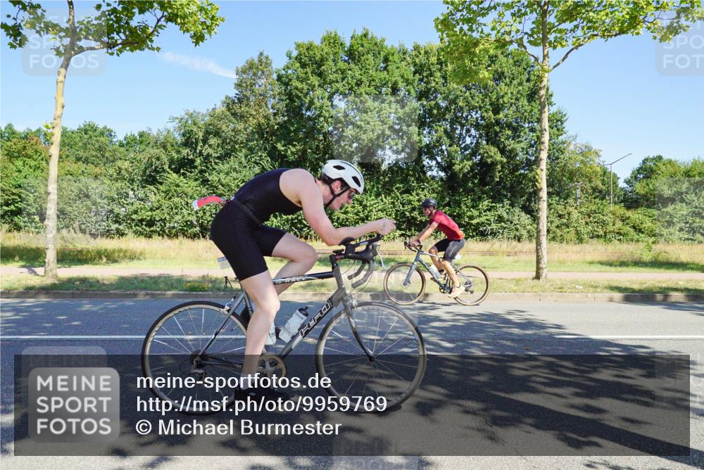 09.08.2026 - GEWOBA Citytriathlon Bremen Michael Burmester http://msf.ph/oto/9959769 09.08.2026 12:30:32 Radfahren 544, 605, 683, 746, 794, 959, 993, 1019, 1116, 1117, 1149 meine-sportfotos.de
