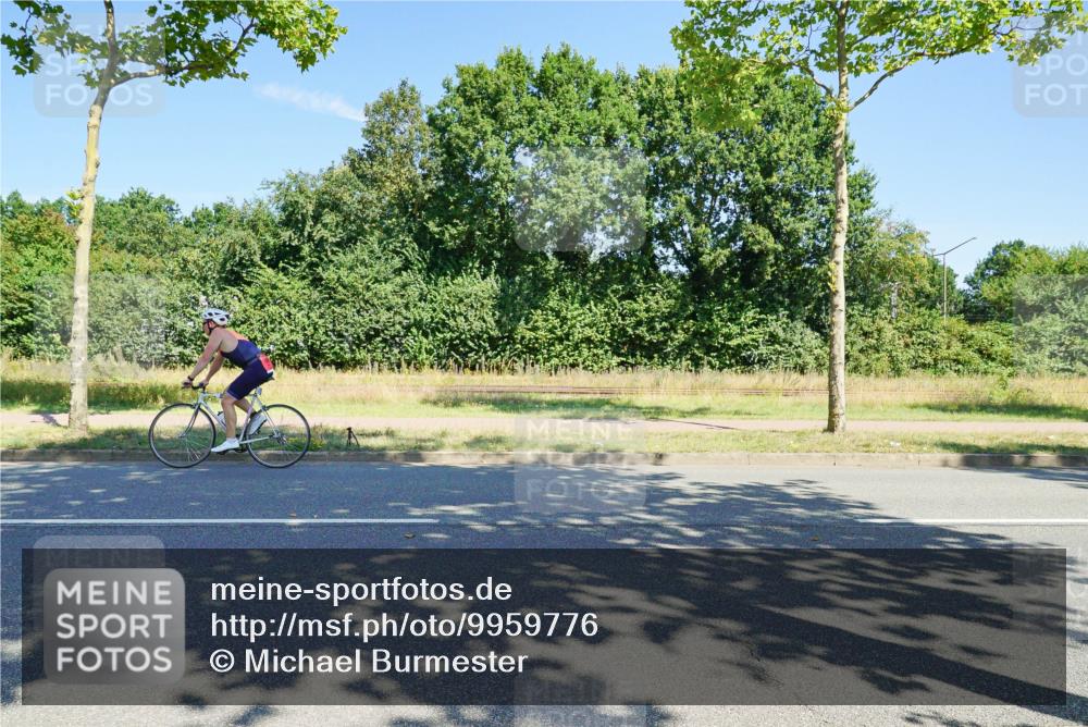 09.08.2026 - GEWOBA Citytriathlon Bremen Michael Burmester http://msf.ph/oto/9959776 09.08.2026 12:30:47 Radfahren 547, 662, 794, 946, 1019 meine-sportfotos.de