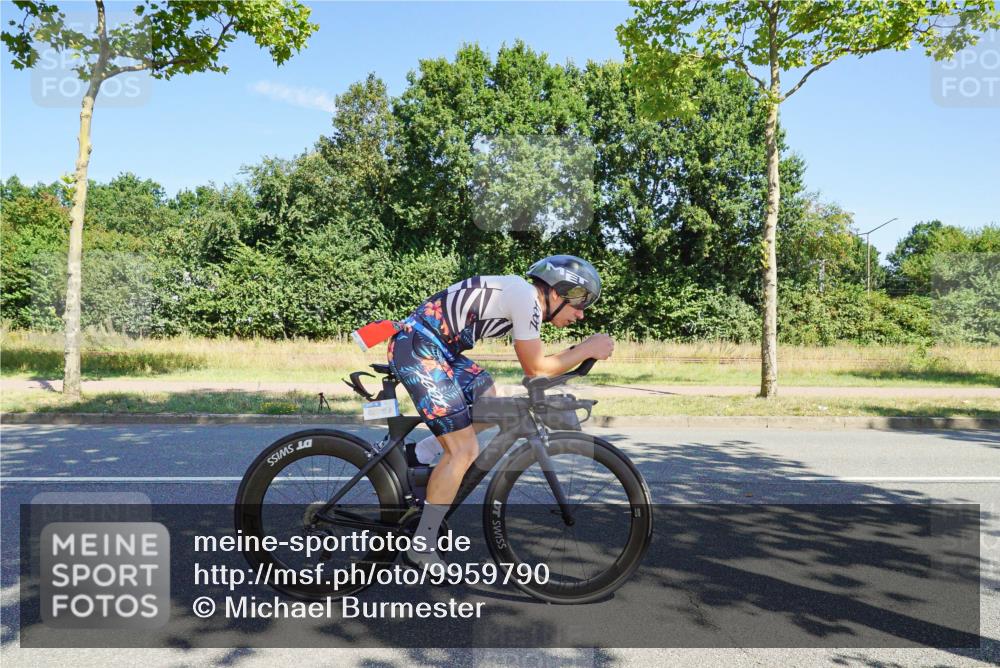 09.08.2026 - GEWOBA Citytriathlon Bremen Michael Burmester http://msf.ph/oto/9959790 09.08.2026 12:31:07 Radfahren 580, 645, 685, 710, 721, 775, 824, 852, 882, 947 meine-sportfotos.de