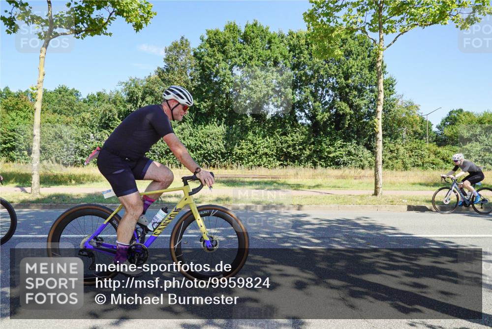 09.08.2026 - GEWOBA Citytriathlon Bremen Michael Burmester http://msf.ph/oto/9959824 09.08.2026 12:31:55 Radfahren 735, 799, 883 meine-sportfotos.de