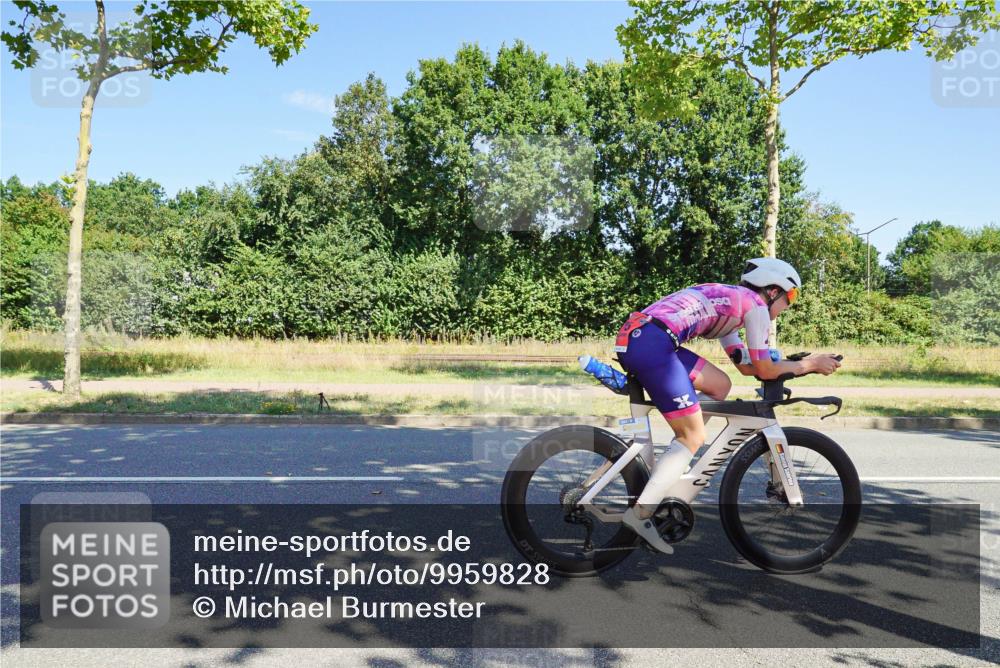 09.08.2026 - GEWOBA Citytriathlon Bremen Michael Burmester http://msf.ph/oto/9959828 09.08.2026 12:32:03 Radfahren 579, 650, 799, 883, 884, 955, 990 meine-sportfotos.de