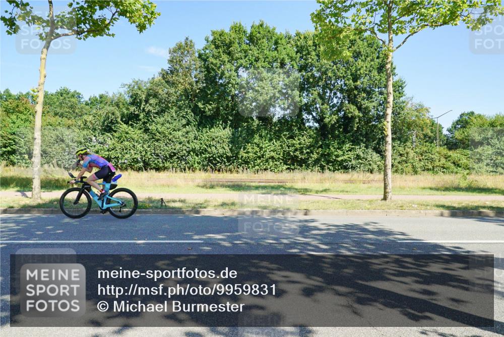 09.08.2026 - GEWOBA Citytriathlon Bremen Michael Burmester http://msf.ph/oto/9959831 09.08.2026 12:32:10 Radfahren 579, 650, 867, 884, 920, 924, 955, 990 meine-sportfotos.de
