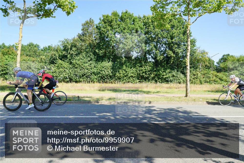 09.08.2026 - GEWOBA Citytriathlon Bremen Michael Burmester http://msf.ph/oto/9959907 09.08.2026 12:34:18 Radfahren 545, 569, 611, 733, 1013, 1015, 1143, 1160 meine-sportfotos.de