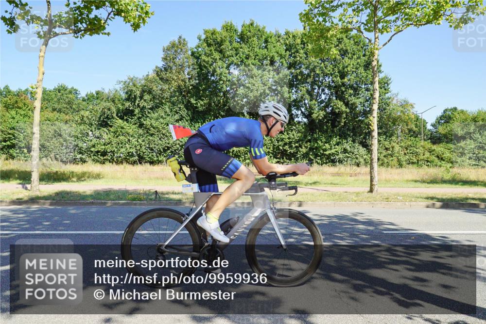 09.08.2026 - GEWOBA Citytriathlon Bremen Michael Burmester http://msf.ph/oto/9959936 09.08.2026 12:35:04 Radfahren 555, 574, 598, 624, 638, 756, 807, 1145 meine-sportfotos.de