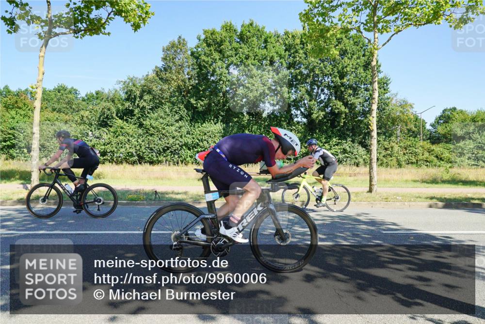 09.08.2026 - GEWOBA Citytriathlon Bremen Michael Burmester http://msf.ph/oto/9960006 09.08.2026 12:36:34 Radfahren 653, 668, 673, 748, 749, 780, 864, 979, 1005, 1118, 1129, 1146 meine-sportfotos.de