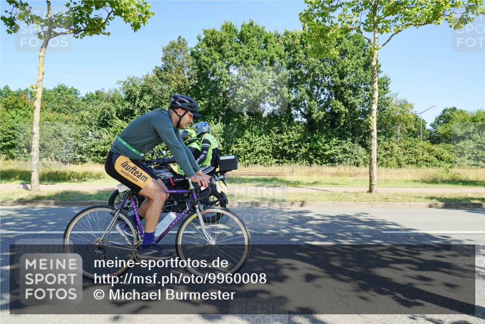 09.08.2026 - GEWOBA Citytriathlon Bremen Michael Burmester http://msf.ph/oto/9960008 09.08.2026 12:36:37 Radfahren 653, 673, 699, 749, 780, 864, 979, 1005, 1118, 1129, 1146 meine-sportfotos.de