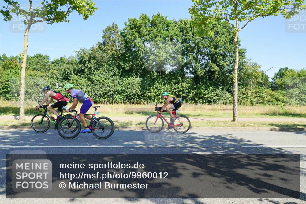 09.08.2026 - GEWOBA Citytriathlon Bremen Michael Burmester http://msf.ph/oto/9960012 09.08.2026 12:36:45 Radfahren 653, 699, 861, 970, 979, 1005, 1147 meine-sportfotos.de