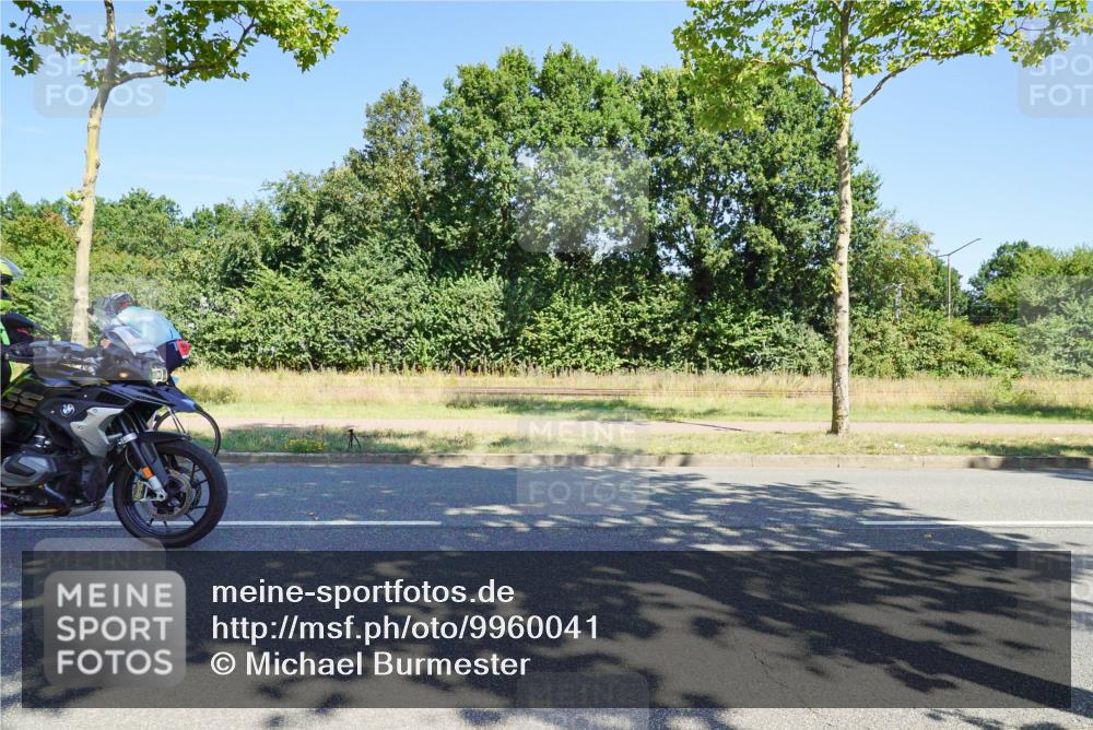 09.08.2026 - GEWOBA Citytriathlon Bremen Michael Burmester http://msf.ph/oto/9960041 09.08.2026 12:37:22 Radfahren 566, 568, 627, 728, 744, 788, 790, 792, 812, 839, 938, 1142 meine-sportfotos.de