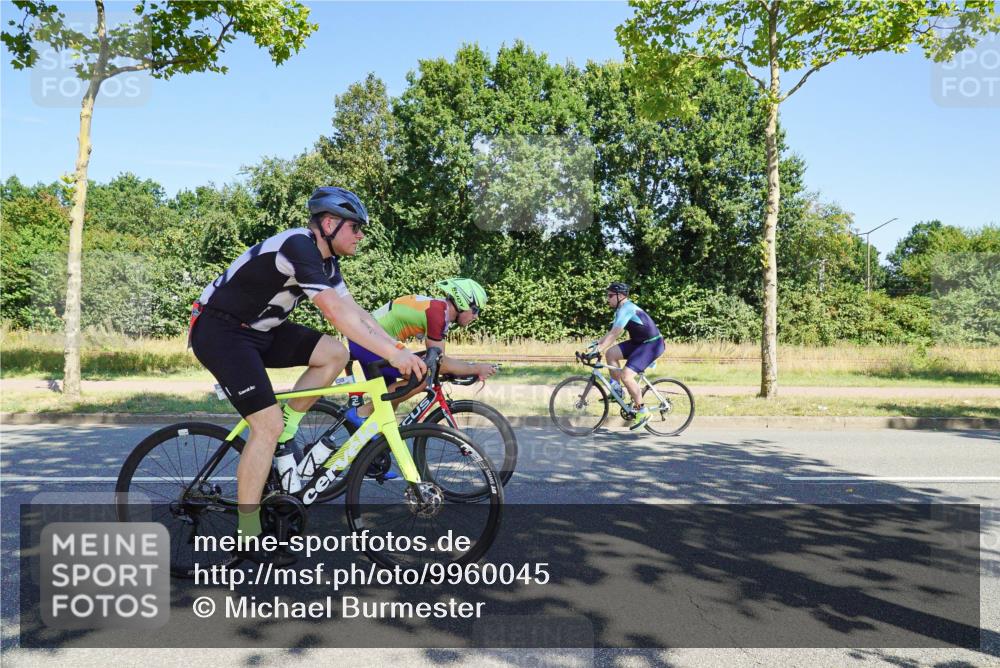 09.08.2026 - GEWOBA Citytriathlon Bremen Michael Burmester http://msf.ph/oto/9960045 09.08.2026 12:37:27 Radfahren 568, 604, 627, 678, 790, 792, 816, 839, 935, 938, 1109 meine-sportfotos.de
