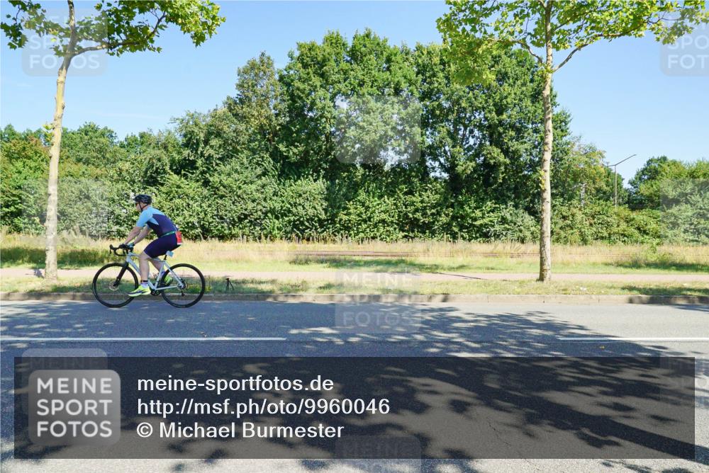 09.08.2026 - GEWOBA Citytriathlon Bremen Michael Burmester http://msf.ph/oto/9960046 09.08.2026 12:37:28 Radfahren 568, 604, 627, 678, 790, 792, 816, 839, 935, 938, 1109 meine-sportfotos.de