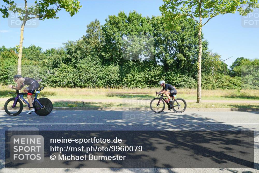 09.08.2026 - GEWOBA Citytriathlon Bremen Michael Burmester http://msf.ph/oto/9960079 09.08.2026 12:38:20 Radfahren 541, 570, 596, 603, 623, 672, 695, 762, 806, 886 meine-sportfotos.de