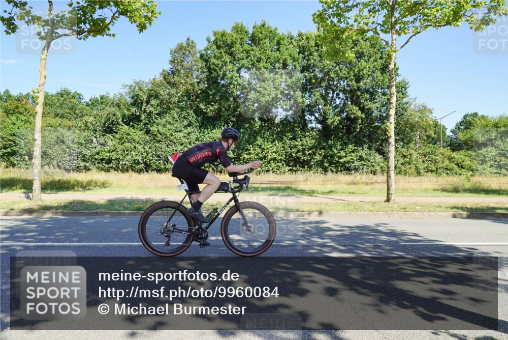 09.08.2026 - GEWOBA Citytriathlon Bremen Michael Burmester http://msf.ph/oto/9960084 09.08.2026 12:38:24 Radfahren 541, 570, 596, 603, 623, 672, 695, 762, 886 meine-sportfotos.de