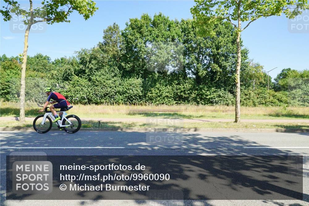 09.08.2026 - GEWOBA Citytriathlon Bremen Michael Burmester http://msf.ph/oto/9960090 09.08.2026 12:38:35 Radfahren 541, 570, 572, 577, 623, 637, 695, 838, 844, 912, 1111, 1156 meine-sportfotos.de
