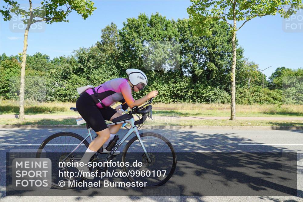09.08.2026 - GEWOBA Citytriathlon Bremen Michael Burmester http://msf.ph/oto/9960107 09.08.2026 12:38:57 Radfahren 625, 694, 759, 798, 902, 1003 meine-sportfotos.de