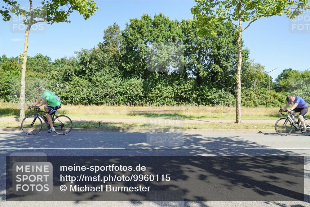 09.08.2026 - GEWOBA Citytriathlon Bremen Michael Burmester http://msf.ph/oto/9960115 09.08.2026 12:39:11 Radfahren 664, 694, 759, 770, 776, 931, 1124 meine-sportfotos.de