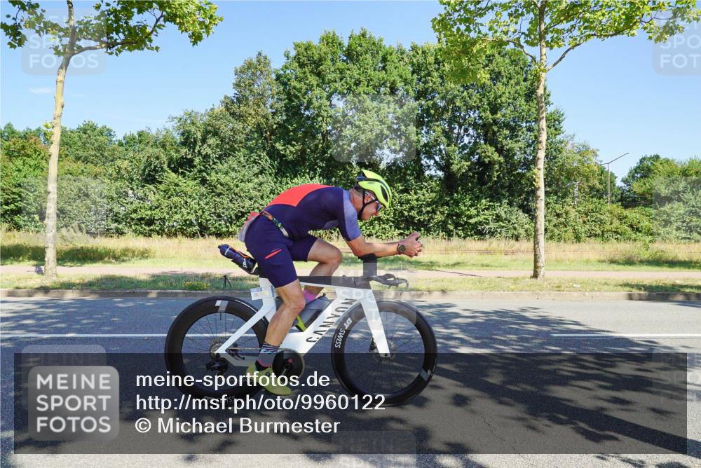 09.08.2026 - GEWOBA Citytriathlon Bremen Michael Burmester http://msf.ph/oto/9960122 09.08.2026 12:39:20 Radfahren 656, 664, 705, 817, 931 meine-sportfotos.de