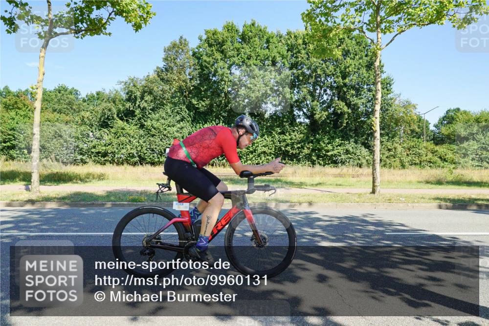 09.08.2026 - GEWOBA Citytriathlon Bremen Michael Burmester http://msf.ph/oto/9960131 09.08.2026 12:39:35 Radfahren 612, 656, 705, 783, 834, 840, 871, 896 meine-sportfotos.de