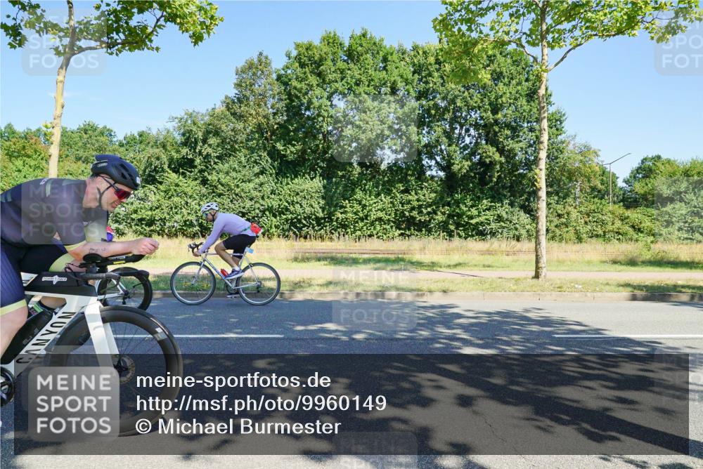 09.08.2026 - GEWOBA Citytriathlon Bremen Michael Burmester http://msf.ph/oto/9960149 09.08.2026 12:39:59 Radfahren 675, 696, 796, 876, 968, 972, 1012, 1120, 1132, 1154 meine-sportfotos.de