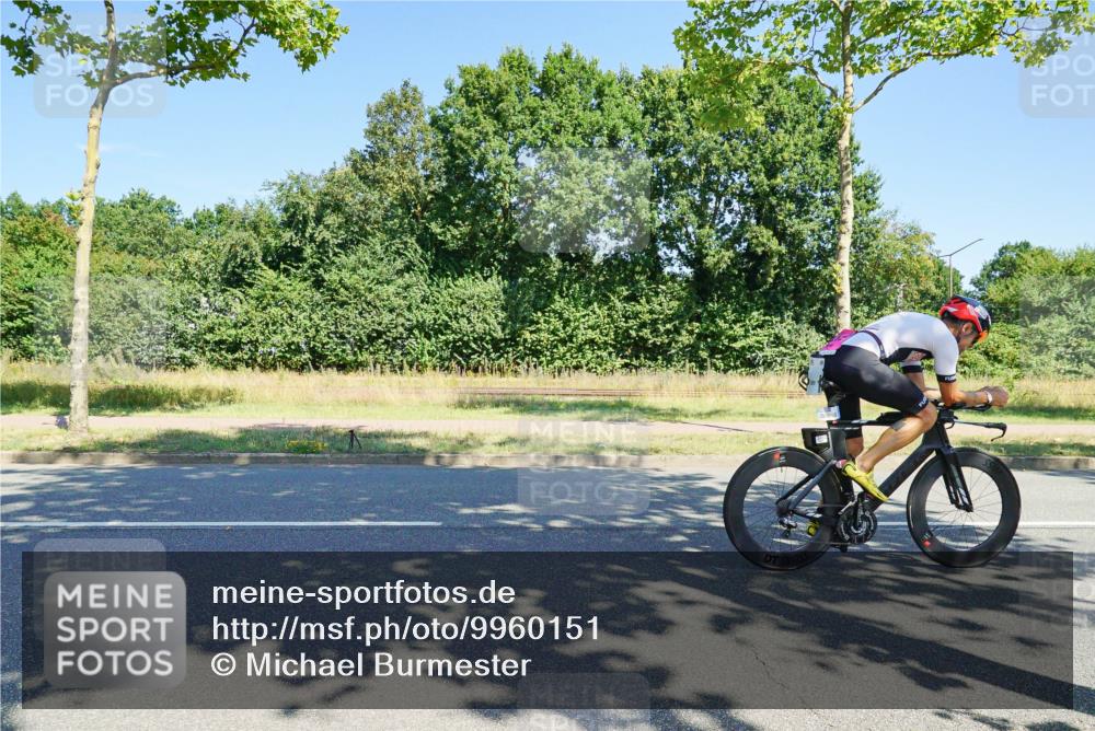 09.08.2026 - GEWOBA Citytriathlon Bremen Michael Burmester http://msf.ph/oto/9960151 09.08.2026 12:40:01 Radfahren 675, 696, 796, 876, 968, 972, 1012, 1120, 1132, 1154 meine-sportfotos.de