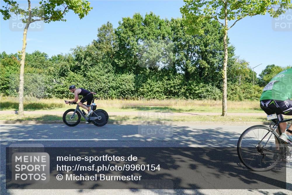 09.08.2026 - GEWOBA Citytriathlon Bremen Michael Burmester http://msf.ph/oto/9960154 09.08.2026 12:40:05 Radfahren 675, 696, 761, 796, 876, 968, 972, 1012, 1120, 1132 meine-sportfotos.de