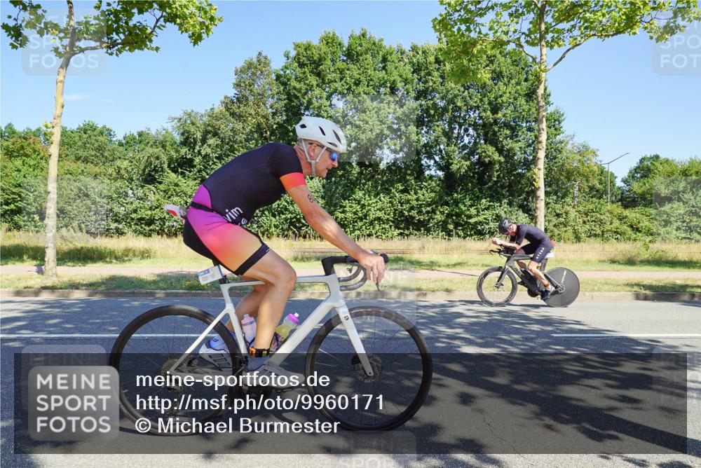 09.08.2026 - GEWOBA Citytriathlon Bremen Michael Burmester http://msf.ph/oto/9960171 09.08.2026 12:40:27 Radfahren 626, 671, 701, 707, 743, 789, 809, 819, 888, 919, 953, 954, 1115, 1127 meine-sportfotos.de