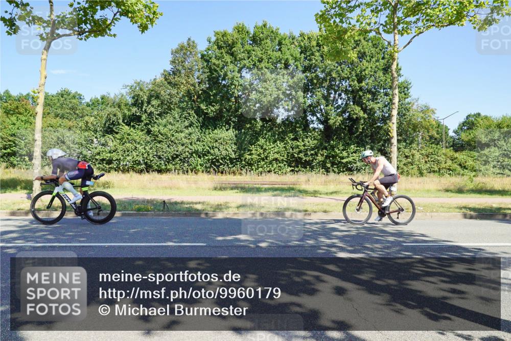 09.08.2026 - GEWOBA Citytriathlon Bremen Michael Burmester http://msf.ph/oto/9960179 09.08.2026 12:40:44 Radfahren 620, 644, 651, 774, 805, 810, 976, 1136 meine-sportfotos.de