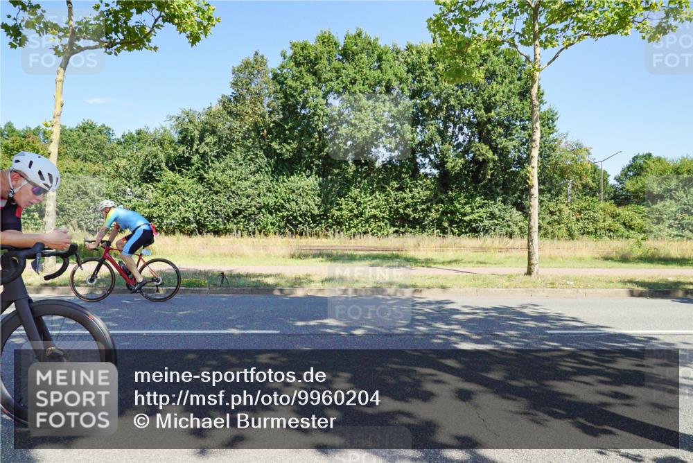 09.08.2026 - GEWOBA Citytriathlon Bremen Michael Burmester http://msf.ph/oto/9960204 09.08.2026 12:41:23 Radfahren 548, 602, 702, 711, 740, 858, 982, 1020 meine-sportfotos.de