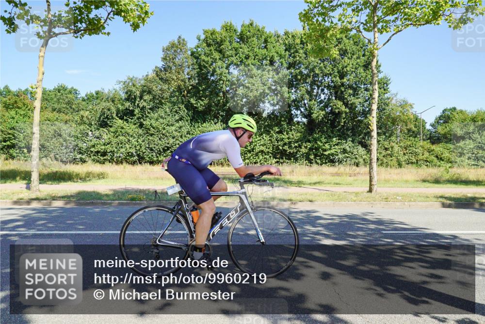 09.08.2026 - GEWOBA Citytriathlon Bremen Michael Burmester http://msf.ph/oto/9960219 09.08.2026 12:41:44 Radfahren 578, 718, 731, 766, 767, 873, 915, 933, 940, 1121, 1123, 1159 meine-sportfotos.de