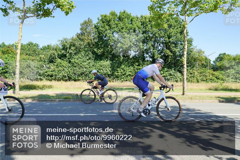 09.08.2026 - GEWOBA Citytriathlon Bremen Michael Burmester http://msf.ph/oto/9960222 09.08.2026 12:41:46 Radfahren 578, 718, 731, 766, 767, 873, 933, 940, 1121, 1123, 1159 meine-sportfotos.de