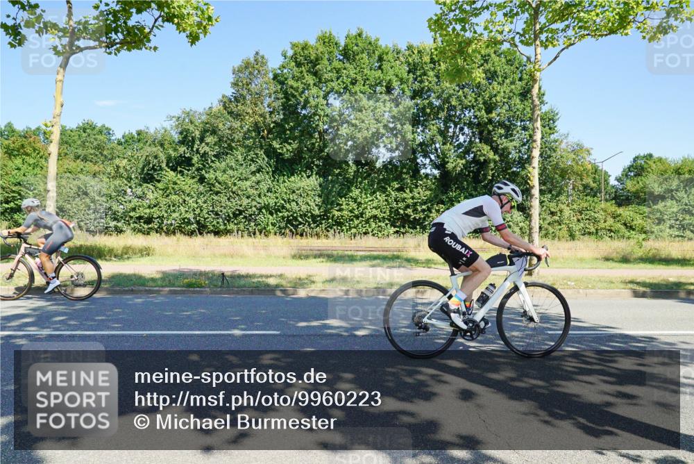 09.08.2026 - GEWOBA Citytriathlon Bremen Michael Burmester http://msf.ph/oto/9960223 09.08.2026 12:41:47 Radfahren 578, 718, 731, 766, 767, 873, 933, 940, 1121, 1123, 1159 meine-sportfotos.de