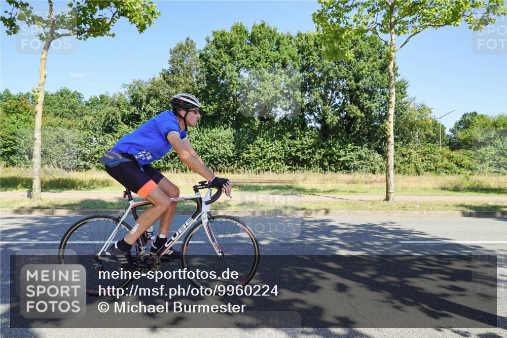 09.08.2026 - GEWOBA Citytriathlon Bremen Michael Burmester http://msf.ph/oto/9960224 09.08.2026 12:41:50 Radfahren 578, 718, 731, 766, 873, 940, 1121, 1123 meine-sportfotos.de