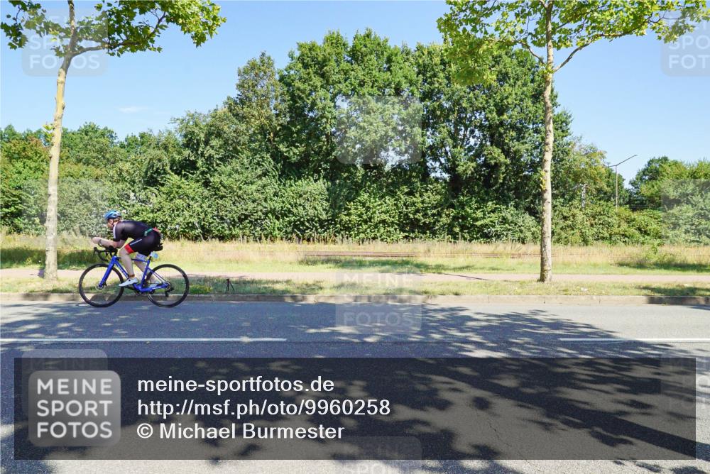 09.08.2026 - GEWOBA Citytriathlon Bremen Michael Burmester http://msf.ph/oto/9960258 09.08.2026 12:42:42 Radfahren 681, 720, 768, 870, 885, 942, 966, 1104, 1140 meine-sportfotos.de