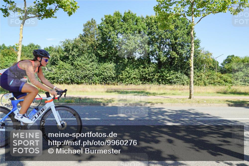 09.08.2026 - GEWOBA Citytriathlon Bremen Michael Burmester http://msf.ph/oto/9960276 09.08.2026 12:43:16 Radfahren 546, 558, 621, 649, 674, 700, 859, 887, 944, 945, 991, 996, 1108 meine-sportfotos.de