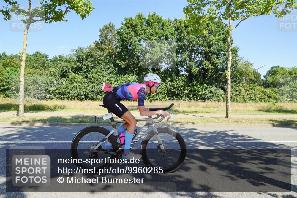 09.08.2026 - GEWOBA Citytriathlon Bremen Michael Burmester http://msf.ph/oto/9960285 09.08.2026 12:43:25 Radfahren 546, 558, 621, 643, 674, 700, 712, 732, 797, 859, 887, 898, 944, 945, 989, 991, 996, 1105, 1108, 1148 meine-sportfotos.de