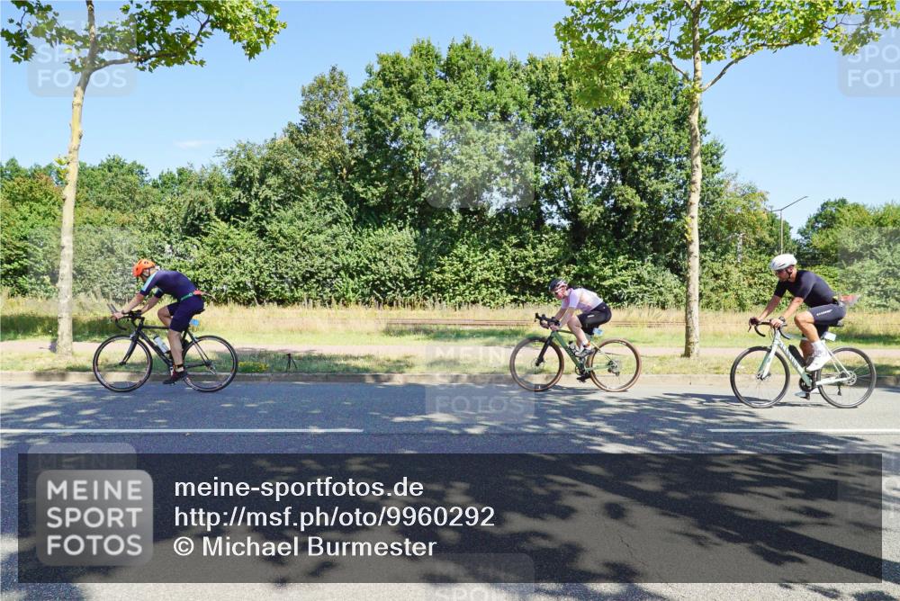 09.08.2026 - GEWOBA Citytriathlon Bremen Michael Burmester http://msf.ph/oto/9960292 09.08.2026 12:43:35 Radfahren 621, 643, 700, 712, 732, 797, 898, 944, 989, 1105, 1148 meine-sportfotos.de