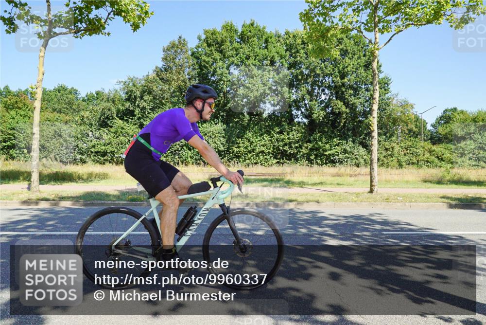 09.08.2026 - GEWOBA Citytriathlon Bremen Michael Burmester http://msf.ph/oto/9960337 09.08.2026 12:44:35 Radfahren 587, 629, 654, 669, 771, 779, 801, 849, 936, 1014, 1106, 1122, 1152 meine-sportfotos.de